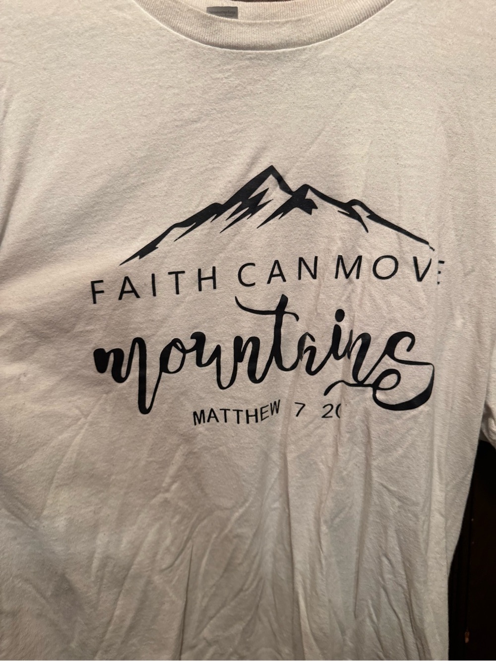 Women’s Large Faith Can Move Mountains Graphic Short Sleeve Tee - White